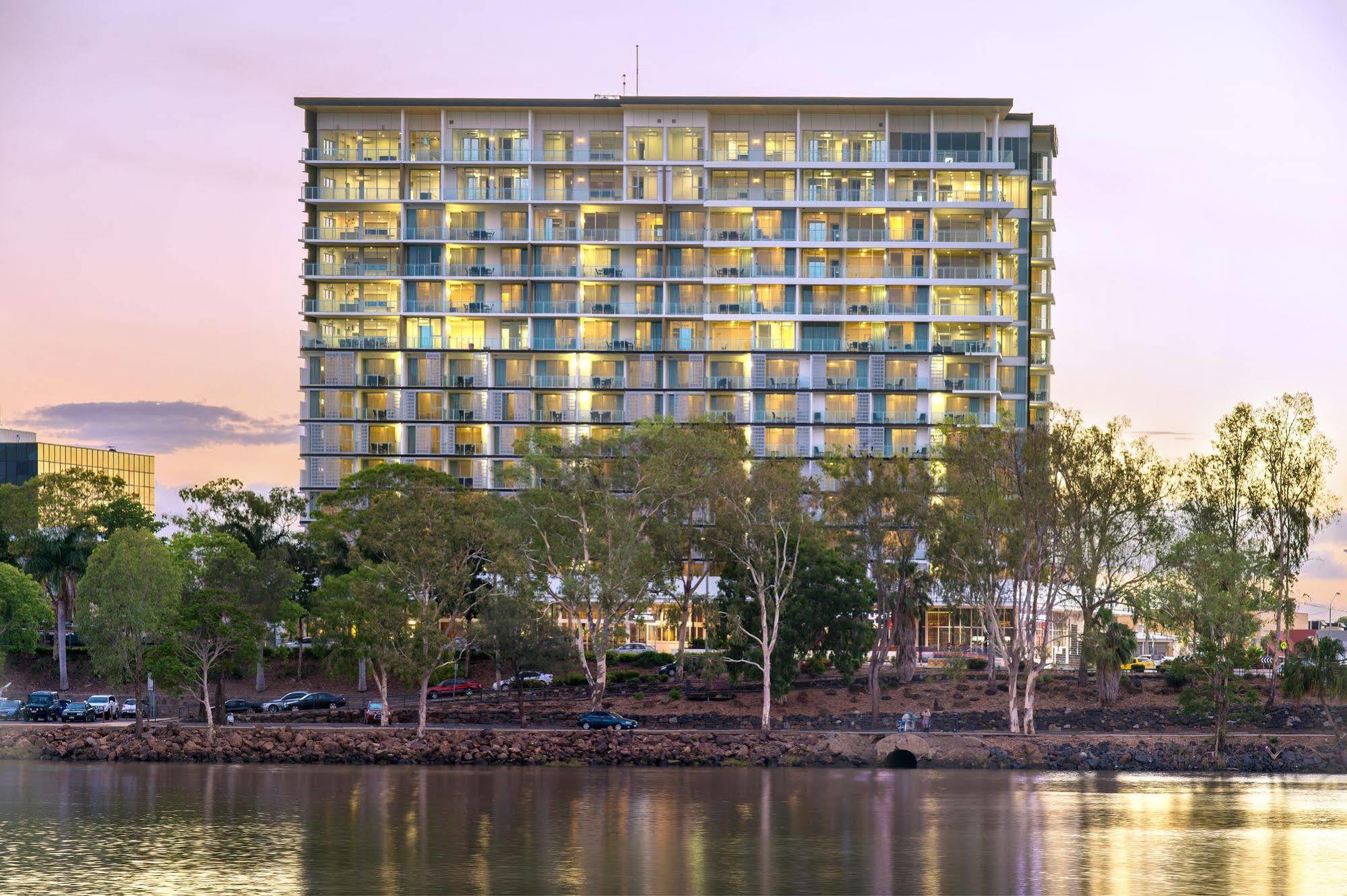 Empire Apartment Hotel Rockhampton Eksteriør billede