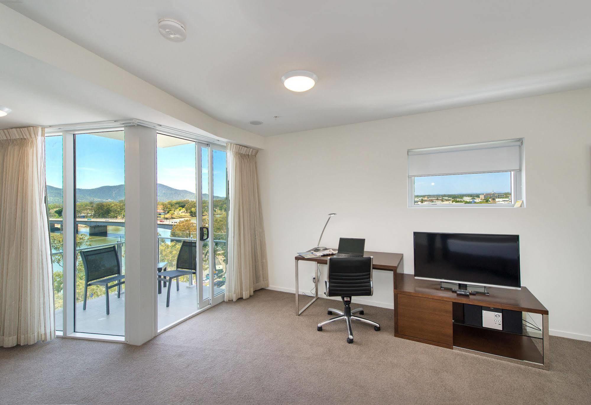 Empire Apartment Hotel Rockhampton Eksteriør billede